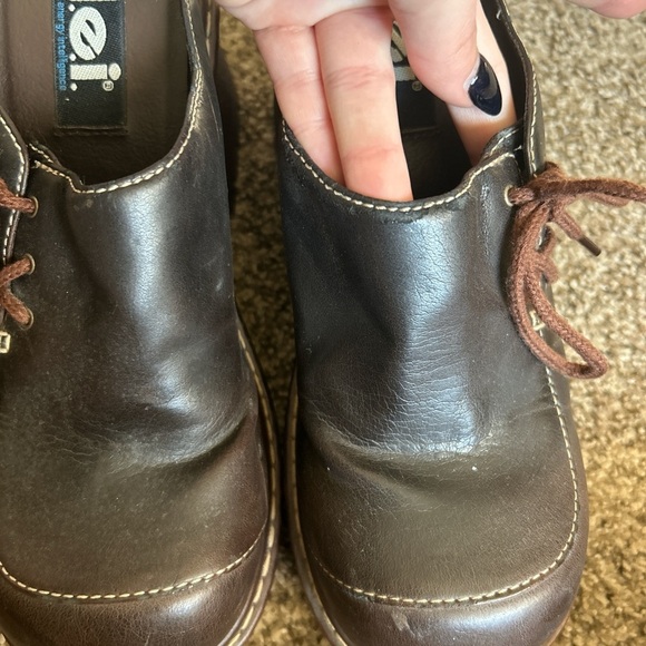 L.E.I. Vintage Y2K Brown Chunky Platform Heels - Picture 3 of 7